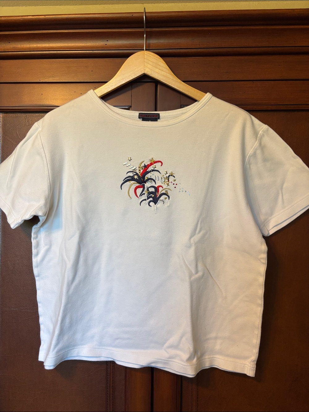 Vintage Tara Vanessa Womens Shirt Fireworks 100% Cotton White Top Blouse VTG Med